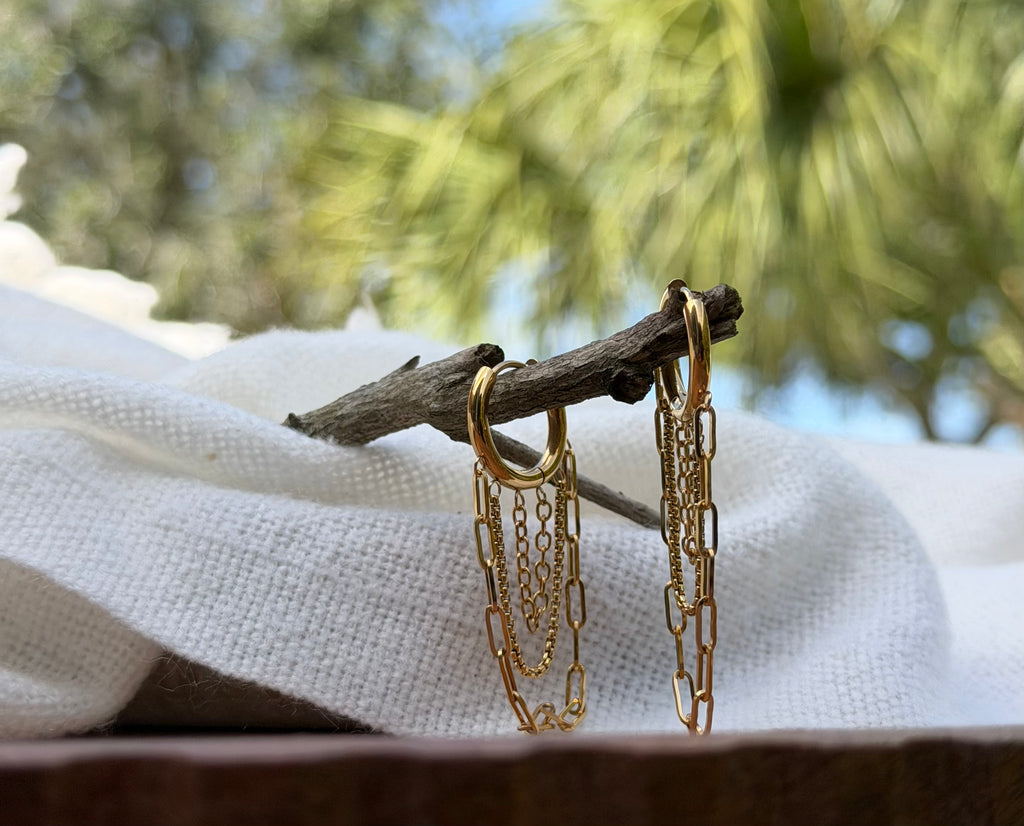Essential Chain Hoops