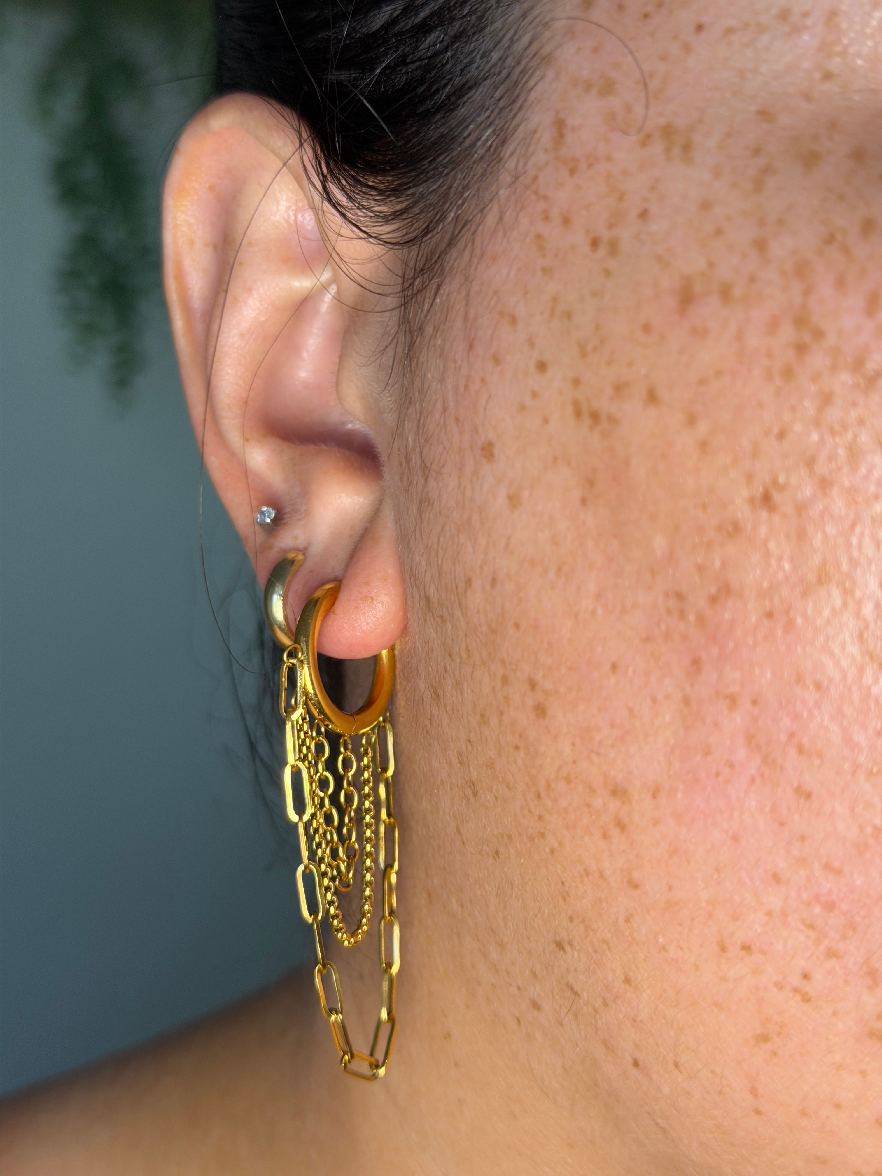 Essential Chain Hoops